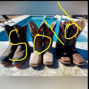 Men’s 9.5 safety toe water proof work boots. Justin